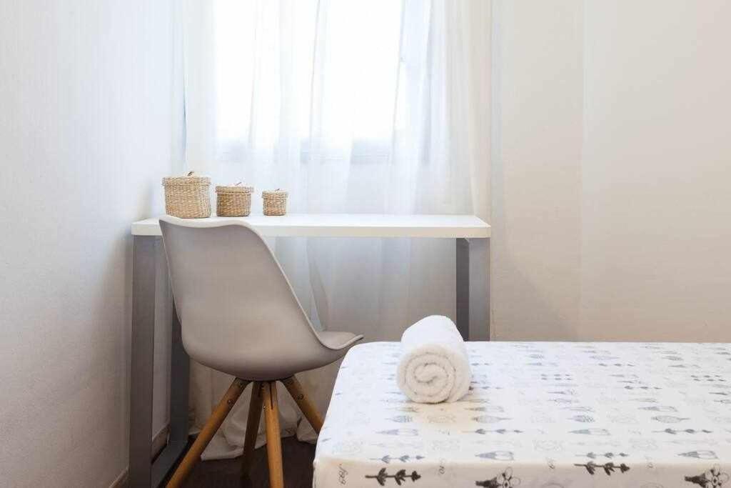 Apartamento Para 4 Con Terraza En El Centro Χιρόνα Εξωτερικό φωτογραφία